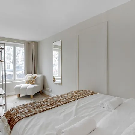 Elegant 3-bedroom Near Bastille パリ