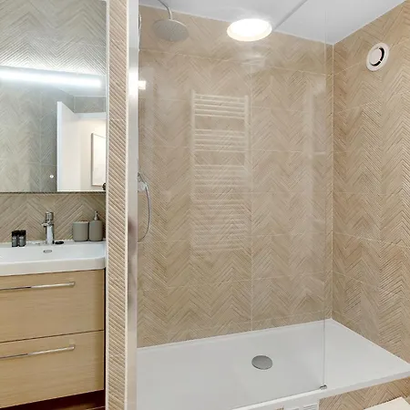 Apartment Elegant 3-bedroom Near Bastille *