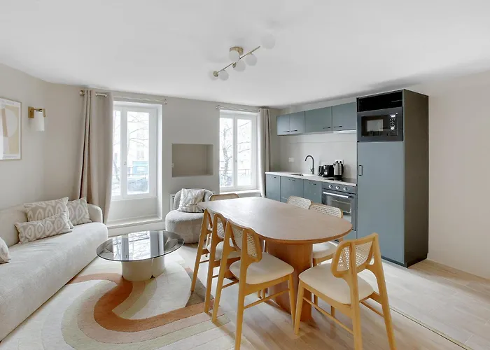 Apartment Elegant 3-bedroom Near Bastille *