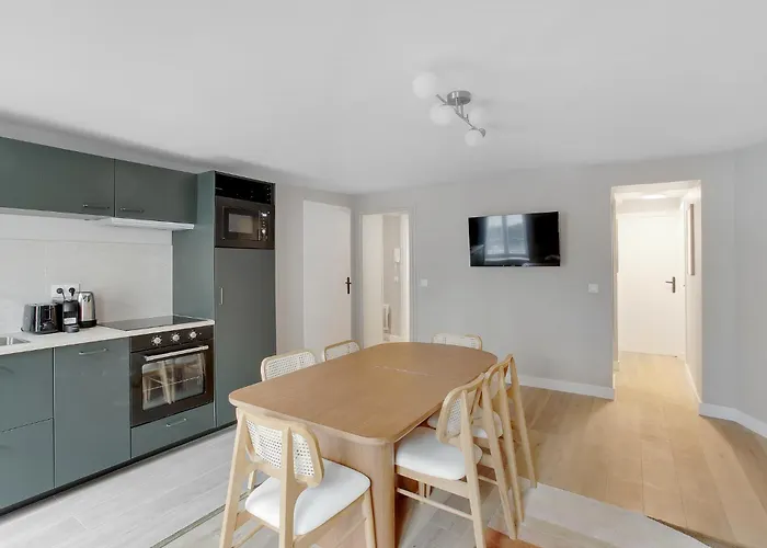 Elegant 3-bedroom Near Bastille Apartment Paris