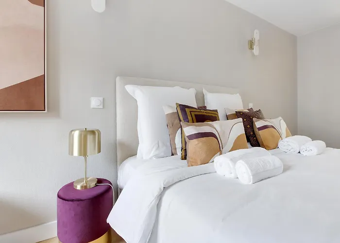 Elegant 3-bedroom Near Bastille * Paris