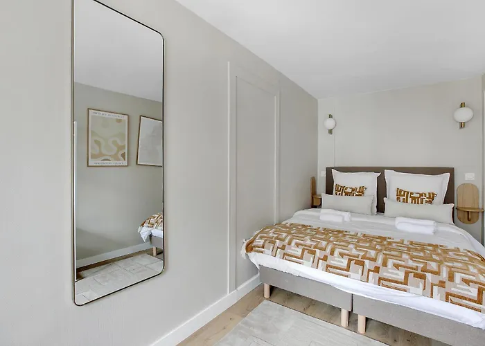 Elegant 3-bedroom Near Bastille